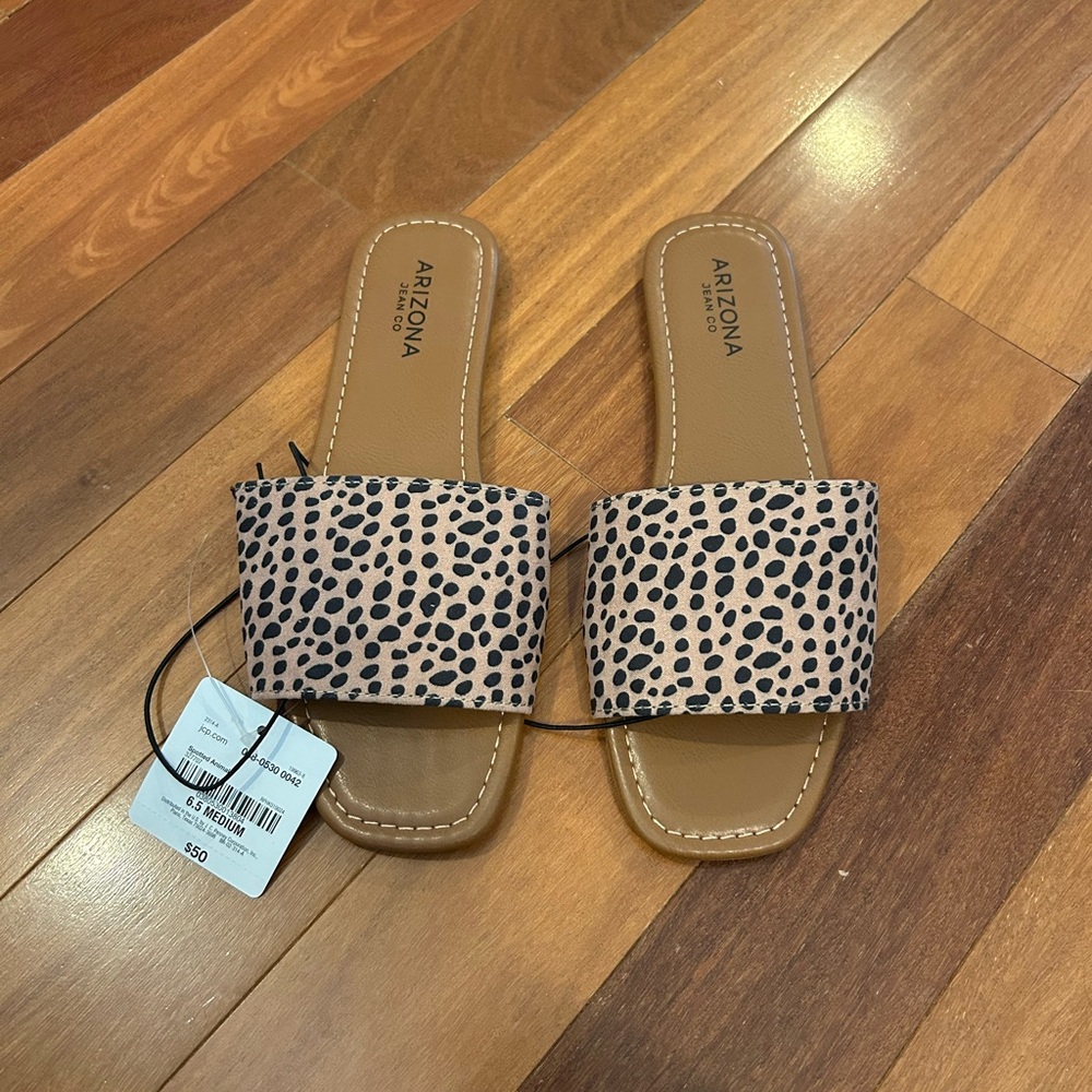 Arizona Jean Company Women's Leopard Print Cheetah print Slide Sandals NWT